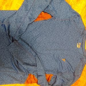 Old Navy long sleeve active wear shirt